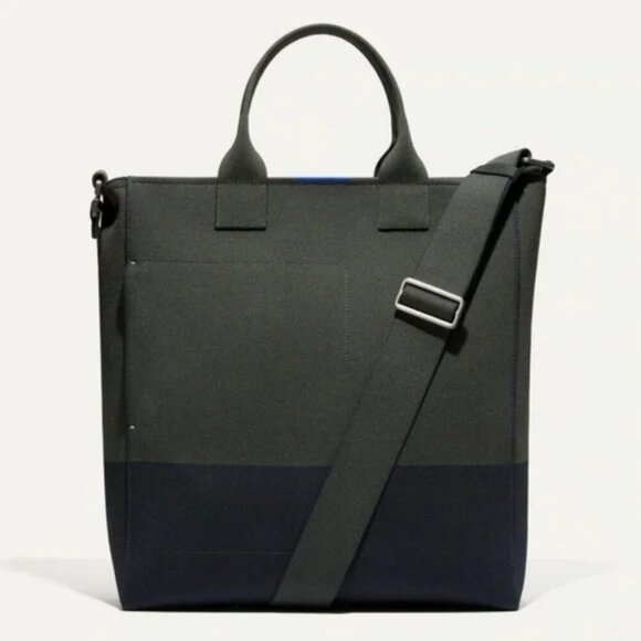 Rothy's Carryall Tote in Forest Green Black - Picture 1 of 11